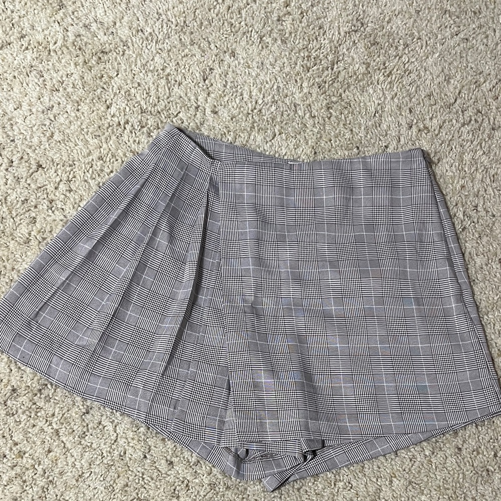 Vici Gray Plaid Women's Skort